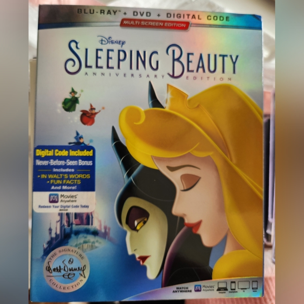 Disney Sleeping Beauty Blu-ray + Digital Code Anniversary Edition NWT